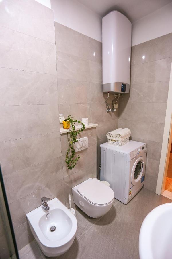 Tirana Views Apartment - Comfy & Spacious Exterior foto